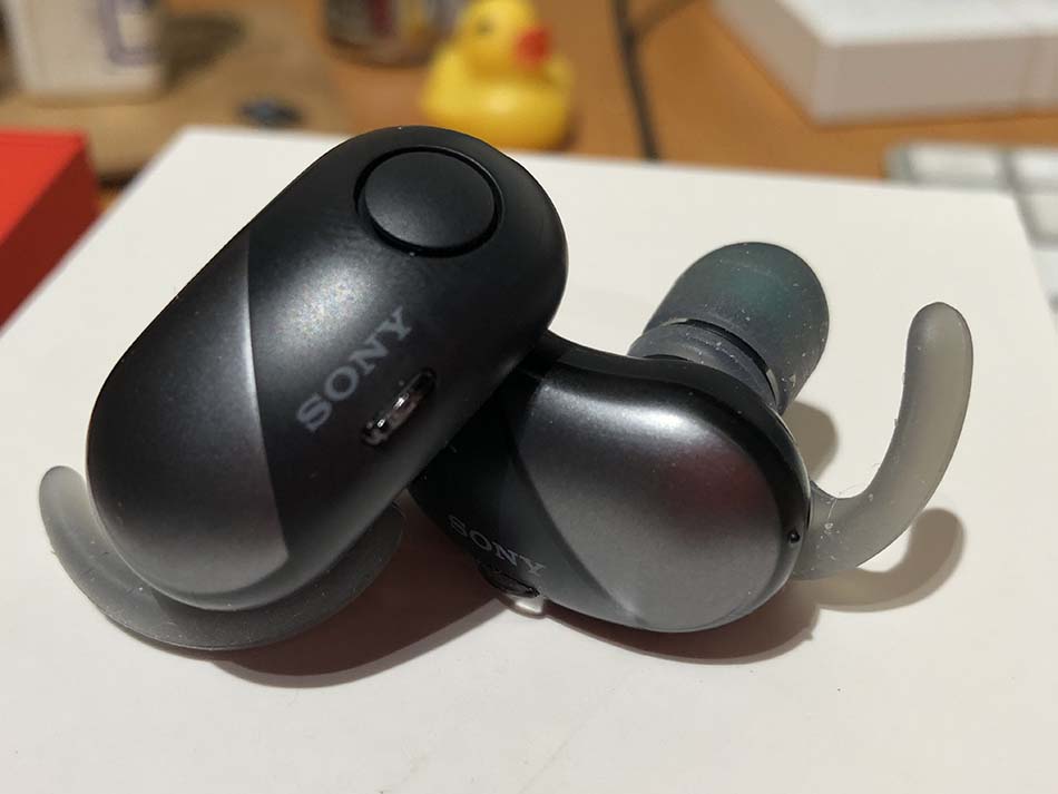 Sony WF-SP700N Auriculares inalámbricos con cancelación de ruido para